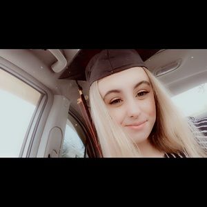 Meet your Posher, Marissa